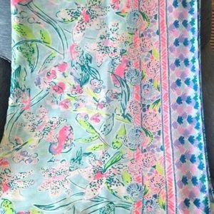 Lilly Sway this way scarf